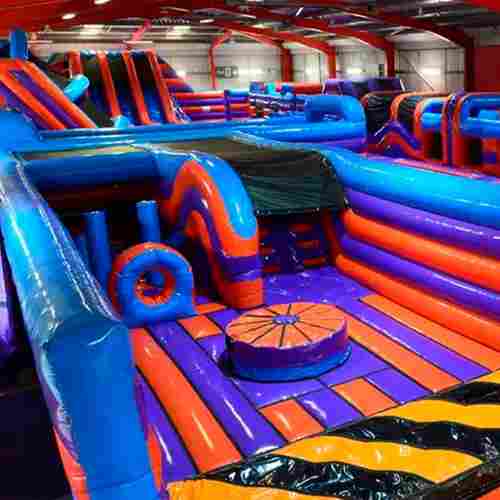 Надувной парк "Поле чудес"