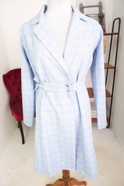 Пальто тонкое, визуально на 44/46 размер