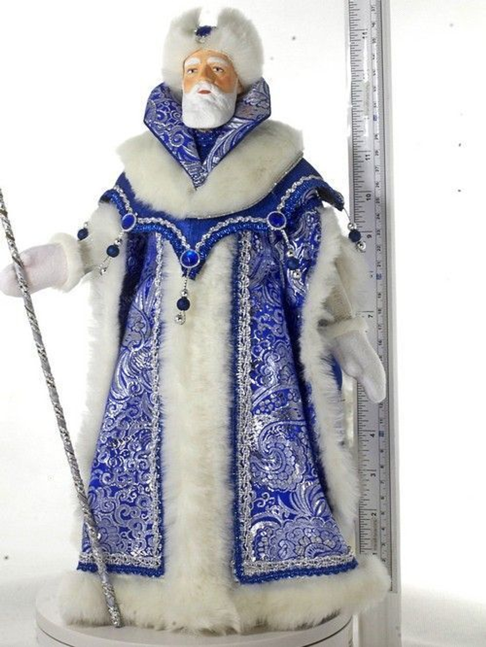 Кукла коллекционная Дед Мороз в боярской шубе из парчи с посохом