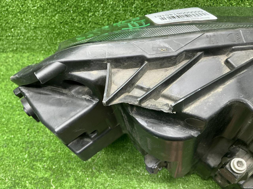 Фара левая Lada Vesta (2022-н.в.) LED