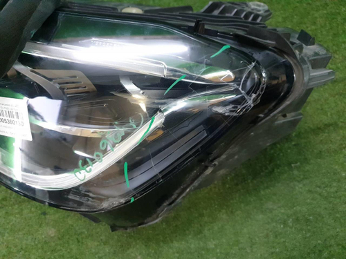 Битая Фара левая Mercedes GLC X253 (2019-2022) LED