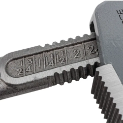 Ключ трубный с алюминиевой рукояткой 18'',max ? захвата 60мм RockForce##Rock FORCE RF-68418