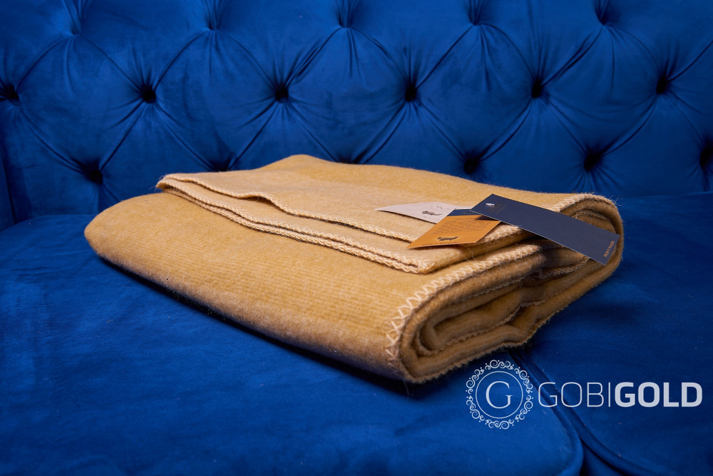 Одеяло тканое из шерсти мериноса LUX (овечья шерсть) ERDENET 150x200 см. - светло-бежевое