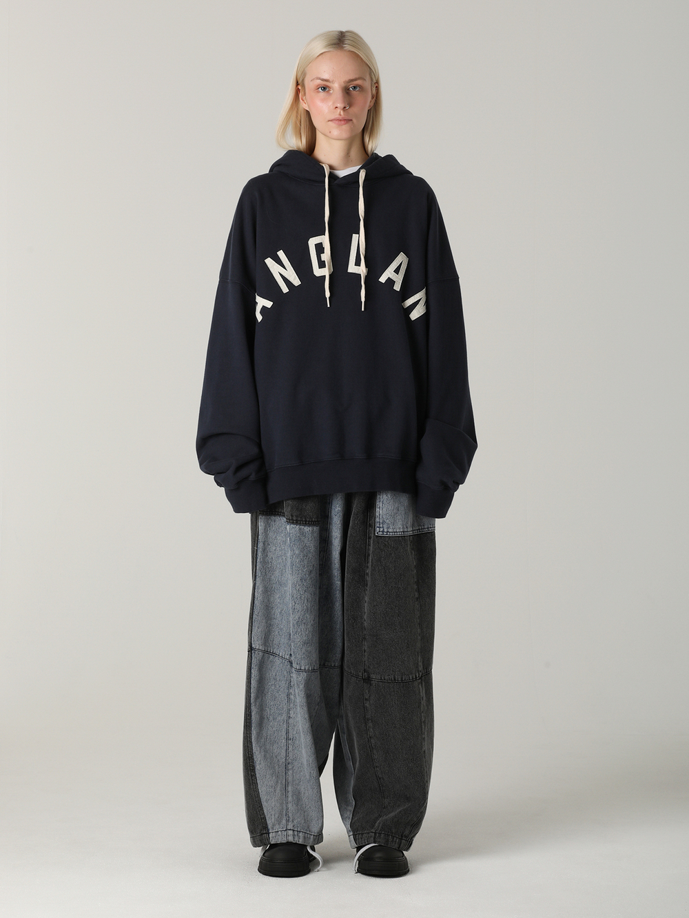 Толстовка Applique Heavy