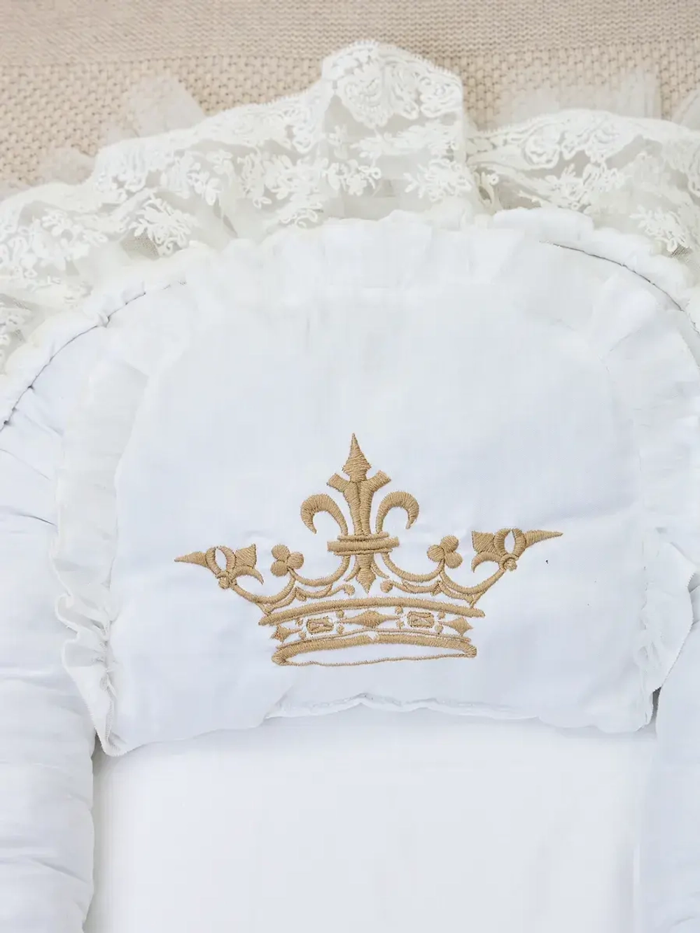 Кокон для новорожденного