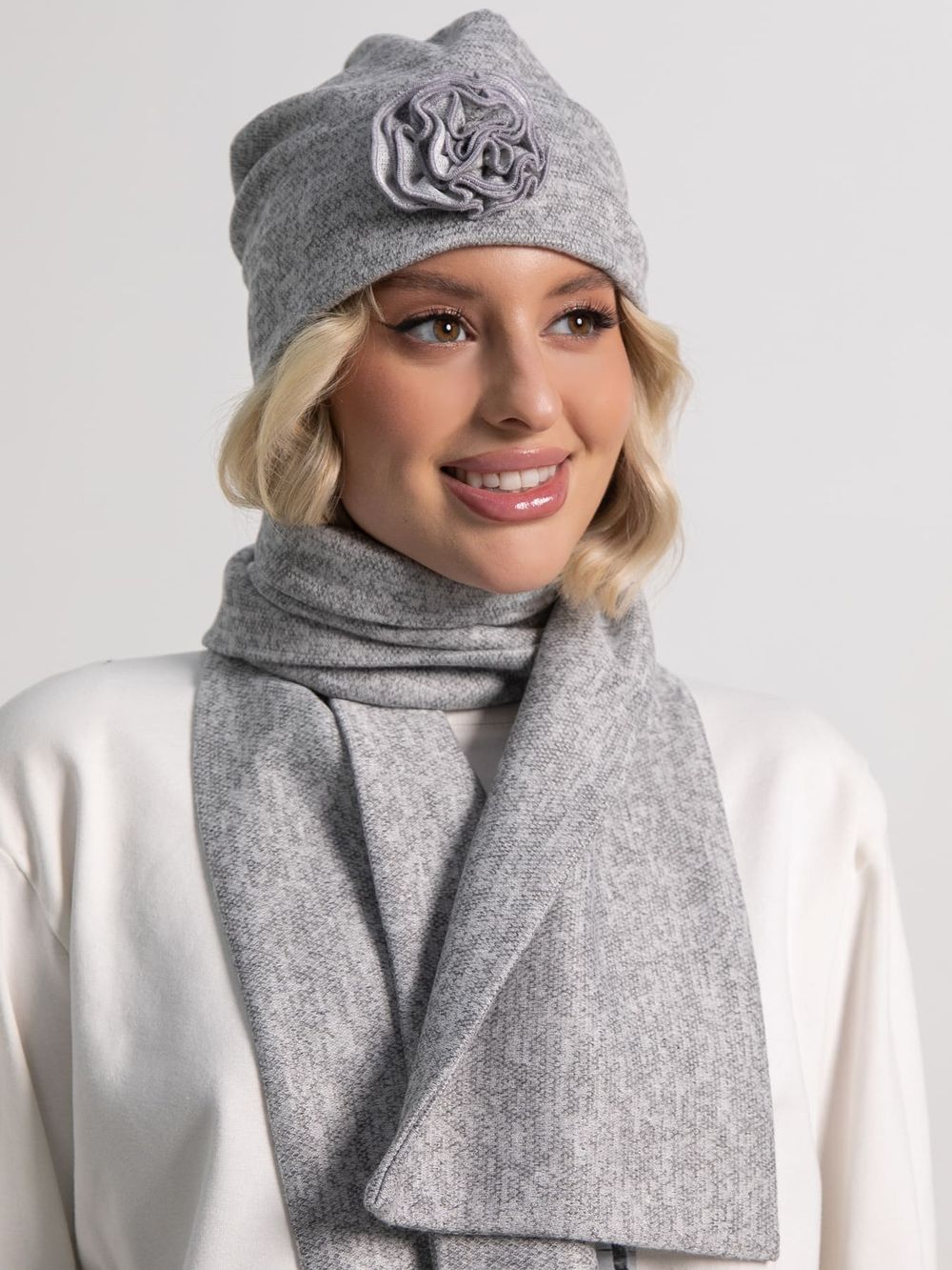 Комплект шапка и шарф (серый) КШШ01-50М LT Collection