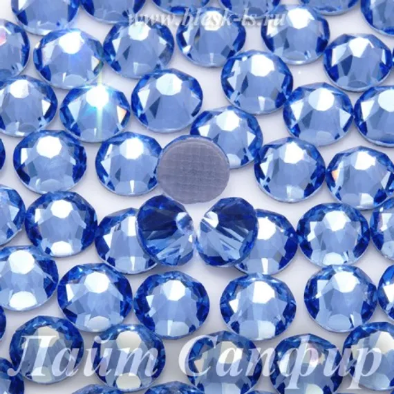 Стразы Solvo горячей фиксации, Лайт Сапфир