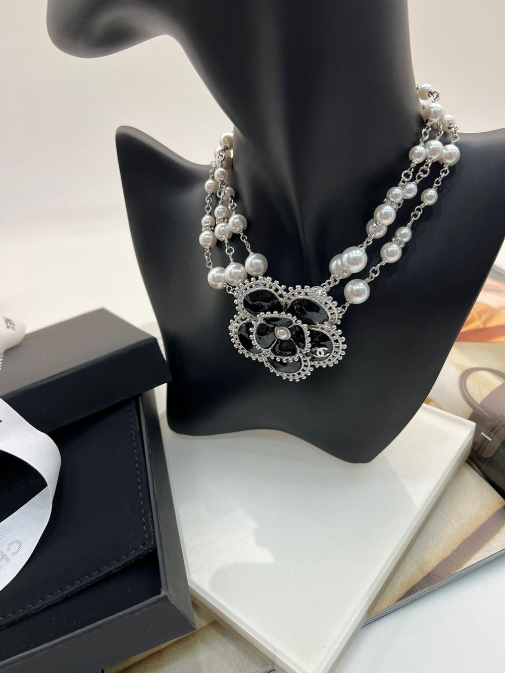 Чокер CHANEL