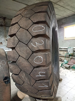 33.00R51 Bridgestone VRDP шина б/у