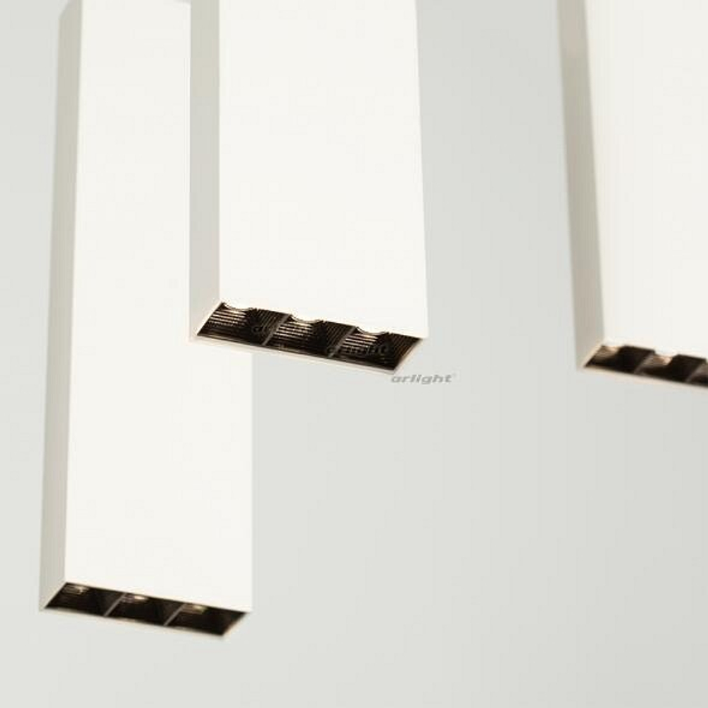 Подвесной светильник Arlight SP-LEGACY-S585x250-6x6W Warm3000 (WH, 34 deg) 028153