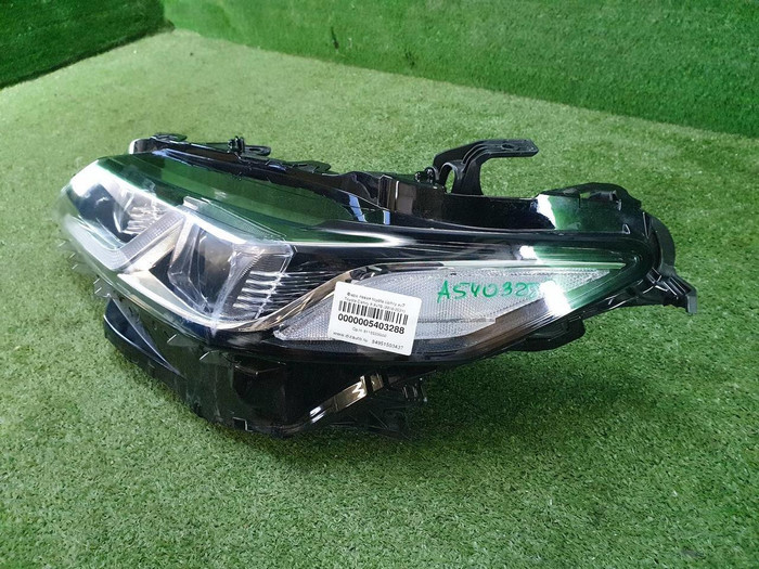 Фара левая Toyota Camry xv70 (2018-н.в.) LED