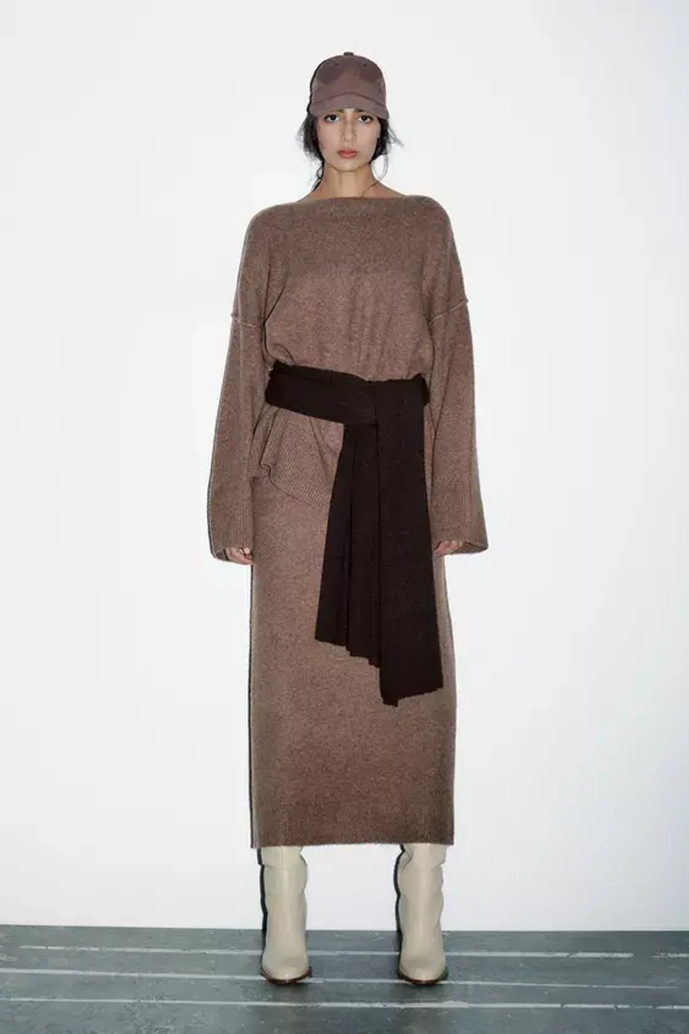 ZARA ОДНОТОННЫЙ СВИТЕР С КАРМАНОМ, СЕРО-КОРИЧНЕВЫЙ С МЕЛАНЖЕВЫМ ЭФФЕКТОМ