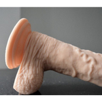 Реалистичный фаллоимитатор Long John от Alive (21,8×4 см)