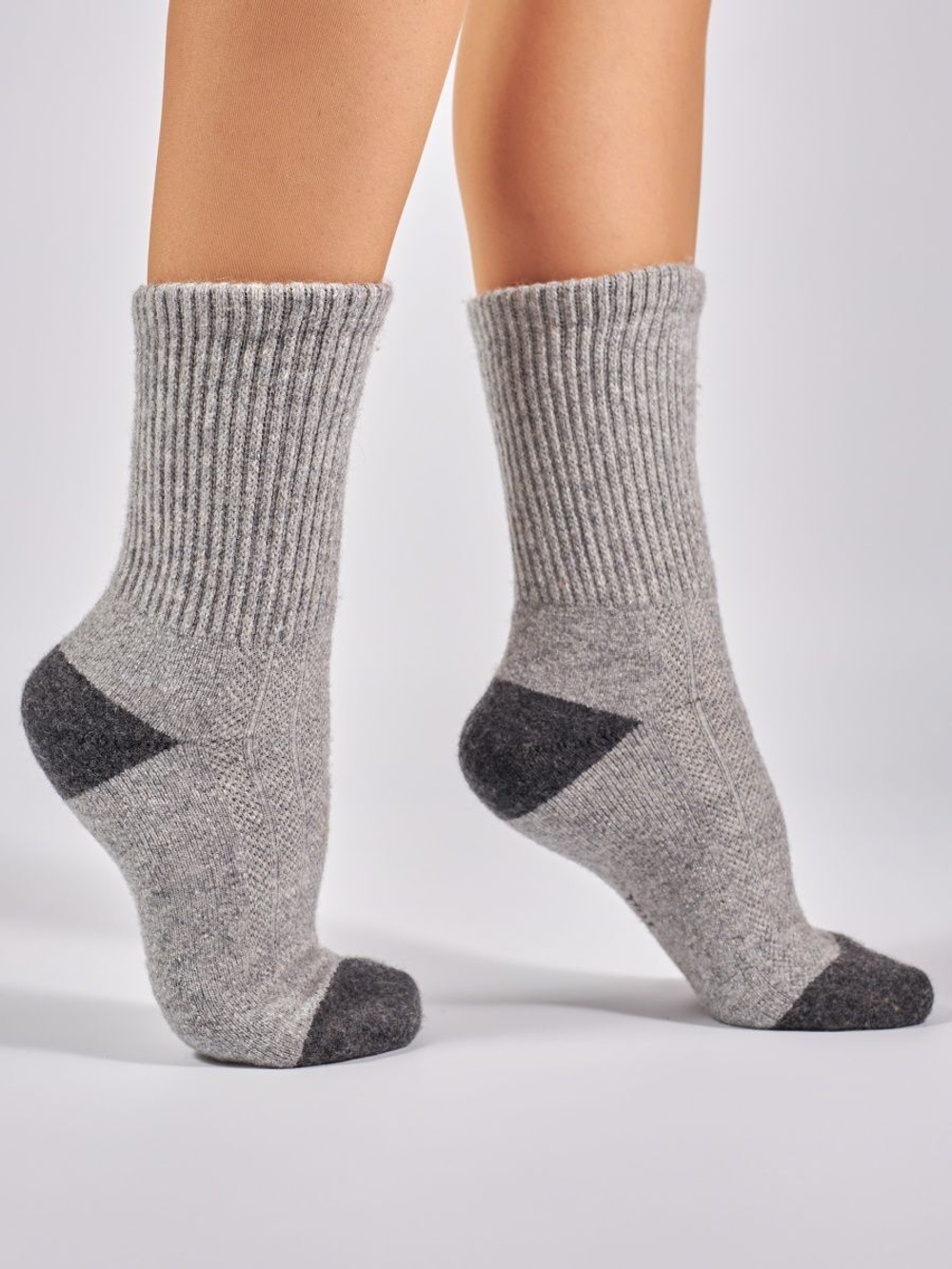 [m]Носки шерстяные Монголия Ш012