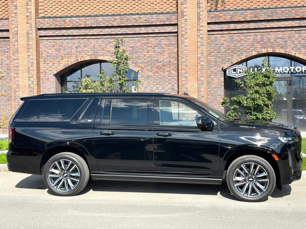 Cadillac Escalade ESV, 2023