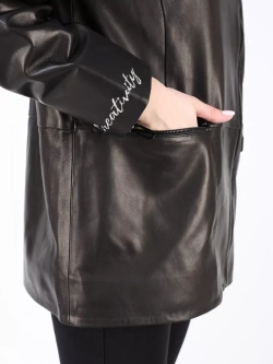 Кожаная куртка демисезонная оверсайз