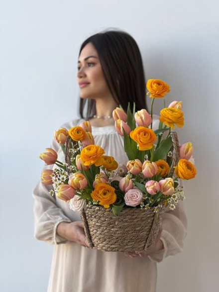 Авторская корзина Весенний аромат