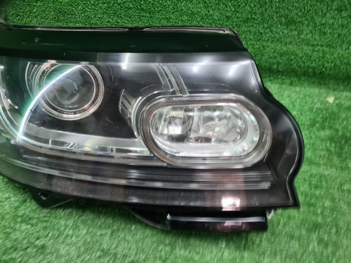 Битая Фара правая Range Rover Vogue 4 12-17 ксенон