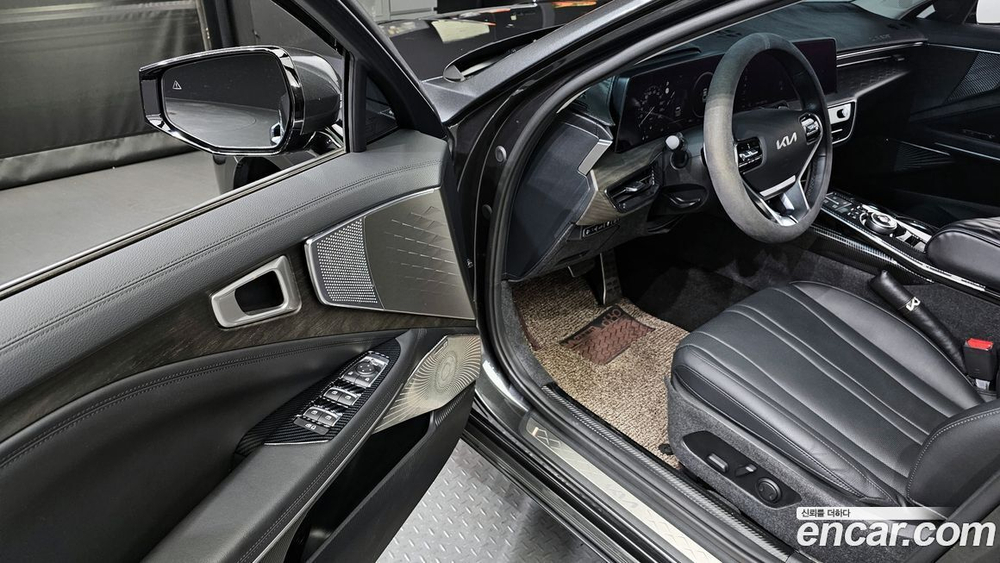 Kia K8 Hybrid Noblesse (10.2021)