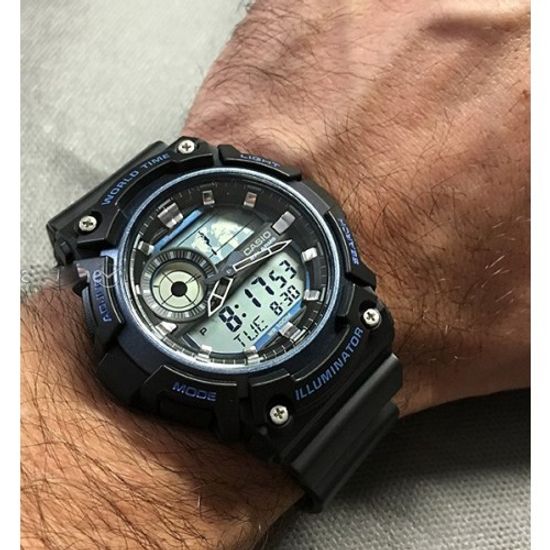 Мужские японские наручные часы Casio AEQ-200W-2AVDF