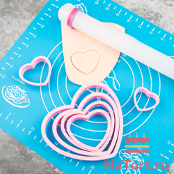 Набор пластиковых вырубок «Сердечки» 6 шт