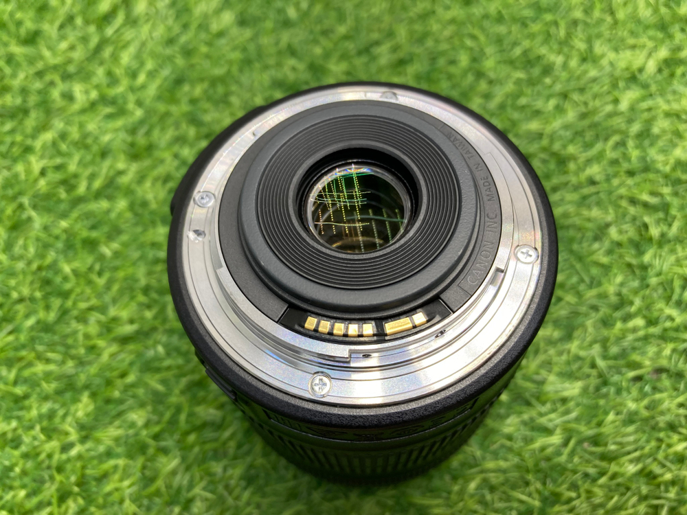 Canon EF-S 18-135mm 3.5-5.6 IS STM