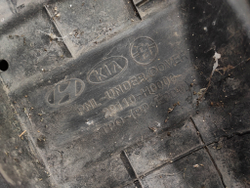 Пыльник переднего бампера Kia Rio 4 (FB) 17-20 Б/У Оригинал 29110H0000