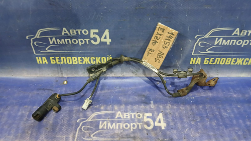 Датчик ABS задний левый TOYOTA RAUM 1997-2003
