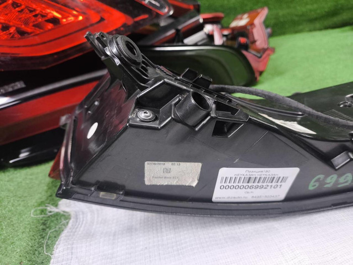 Фонарь правый внешний Porsche Macan 95b (18-нв)