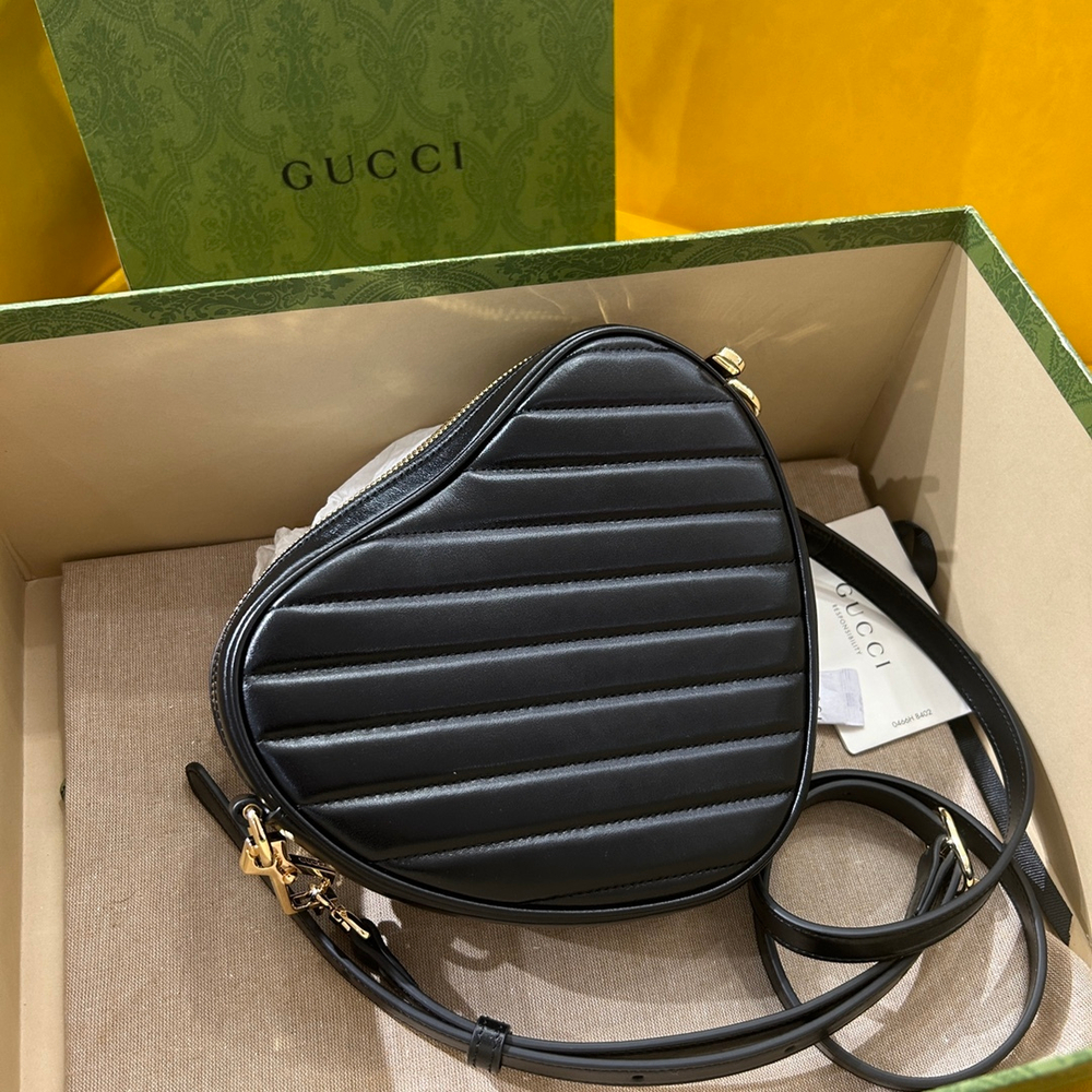 Gucci GG Heart Bag 20 cm