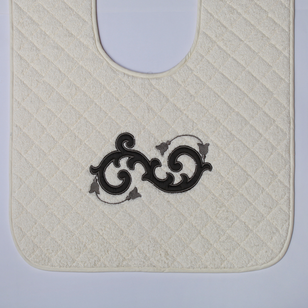 Коврик для унитаза 50х60 Old Florence Ricciolo бежевый с коричневой аппликацией  Италия