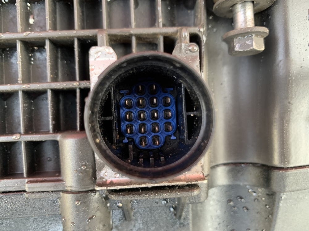 Крышка клапанная 2021г