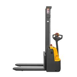 Штабелер электрический самоходный CDD12R-E (г/п 1.2 т, 2.5 м) SMART