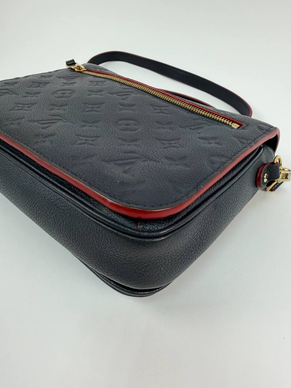 Сумка Louis Vuitton Pochette Metis