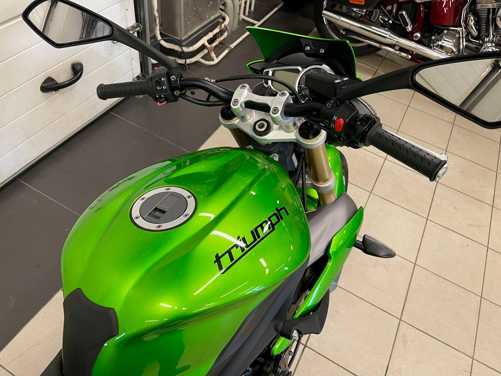 Triumph Street Triple 675 ABS (2013)