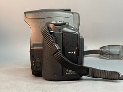 Sony A390 Kit DT 18-55mm SAM 4.500 кадров