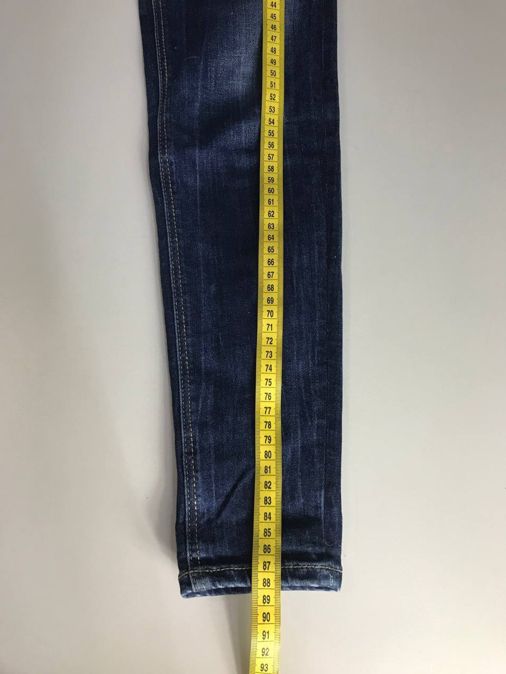 Джинсы Stradivarius зауженные, маркировка 34, визуально на 40 размер