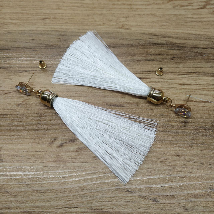 Серьги-гвоздики Кисти кристалл капля цвет молочный металл золотистый