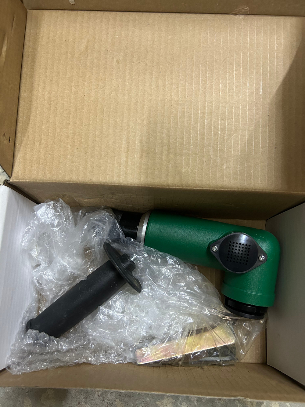 Угловая пневматическая шлифовальная машинка ПШМ-125У