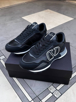 Кроссовки Valentino