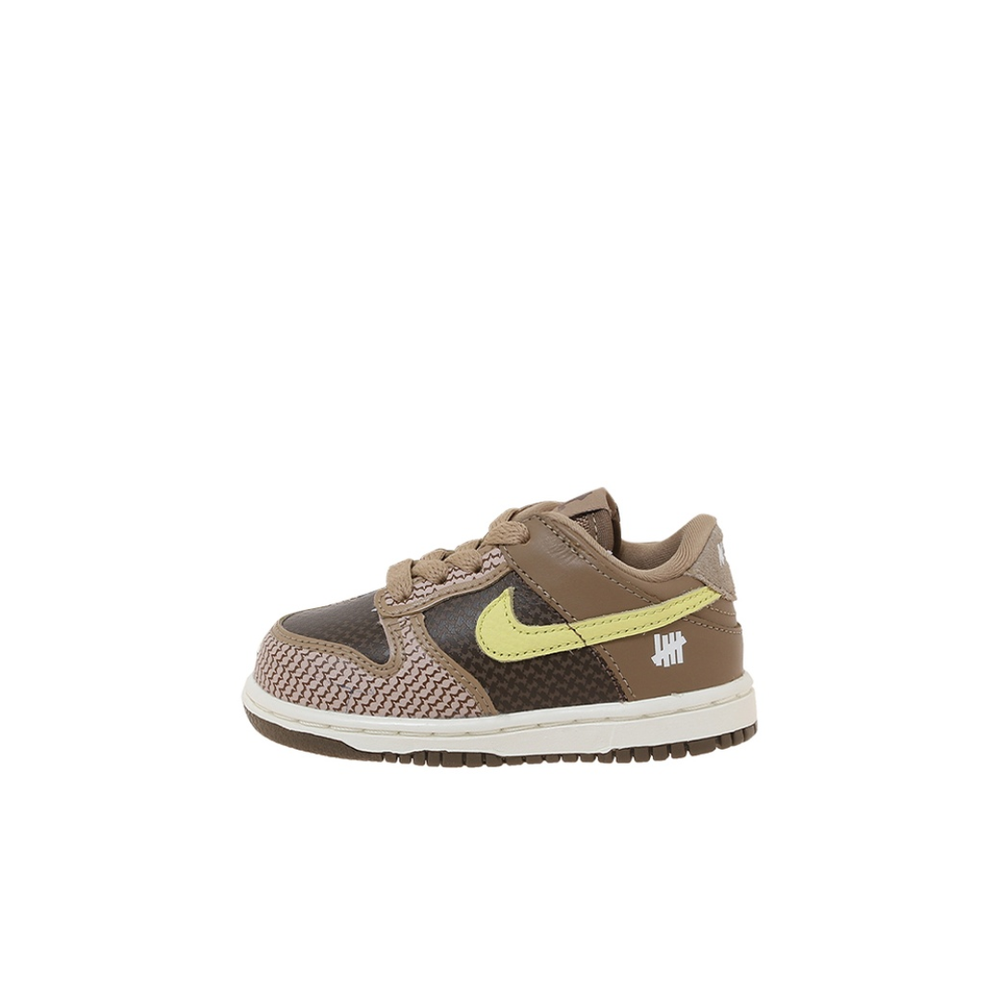 Детские кроссовки Nike x Undefeated Dunk Low SP 'Canteen' DJ4307-200