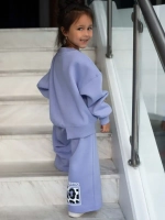 Спортивный костюм для девочек на осень