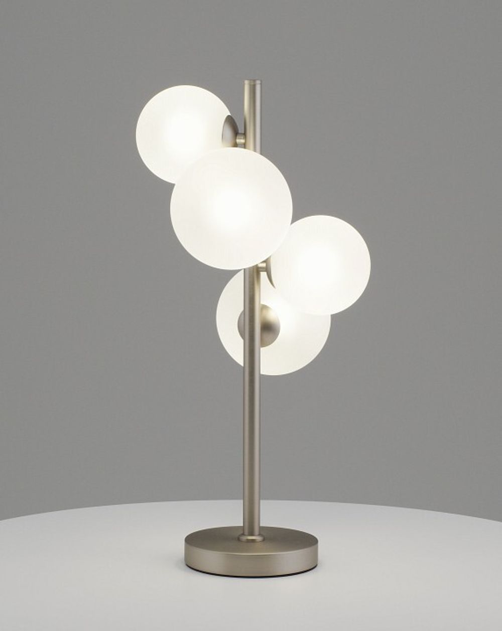 Настольная лампа декоративная Moderli Renny V11469-4T