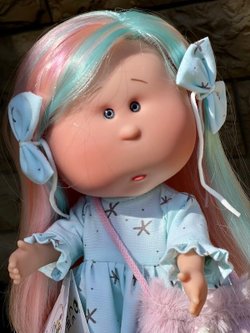 Кукла Nines виниловая 30см MIA в пакете (1105M)