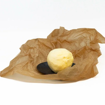 Масло сливочное в шарике традиционное 82.5% 250гр Зубцовское подворье