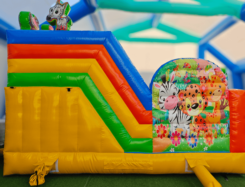 Коммерческий надувной батут «Добрые зверята», 5*5*3.5 м