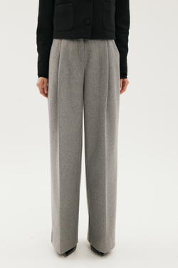 Брюки шерстяные с защипами
