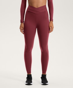 OYSHO Легинсы Comfortlux с V-образным вырезом на талии, длиной до щиколотки, с ребристой отделкой, сливовый