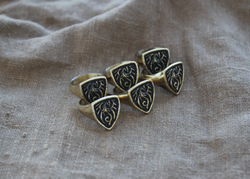 Кольцо. Дракон печатка