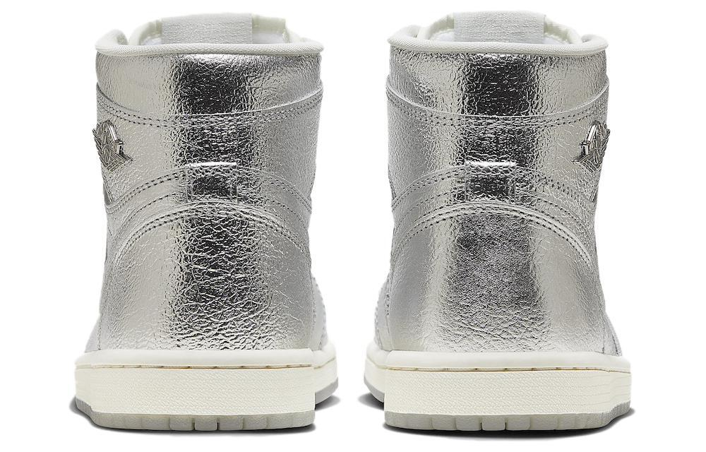 Кроссовки Jordan Air Jordan 1 High Og"Chrome" (Женская размерная сетка)